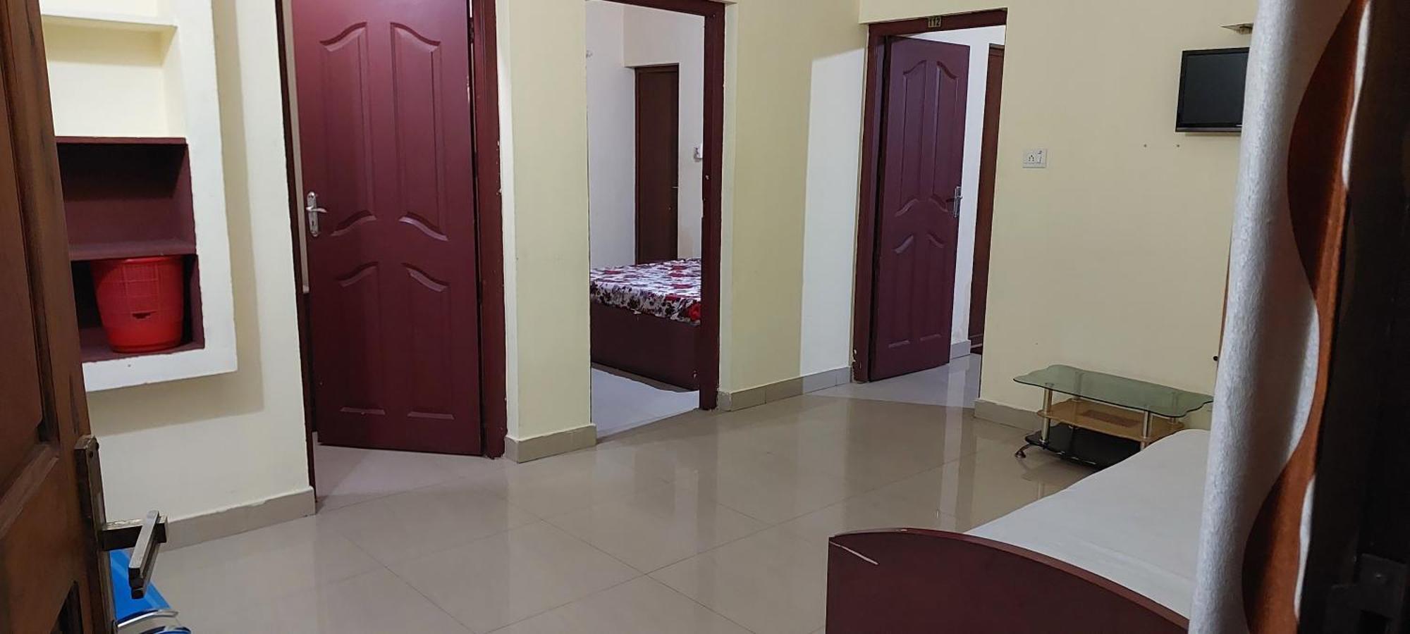 Adhithya Apartments Guruvāyūr Buitenkant foto
