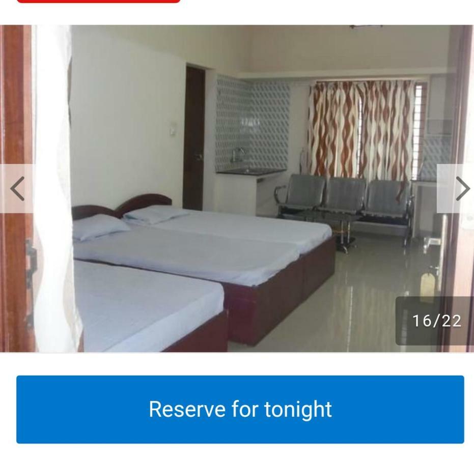 Adhithya Apartments Guruvāyūr Buitenkant foto